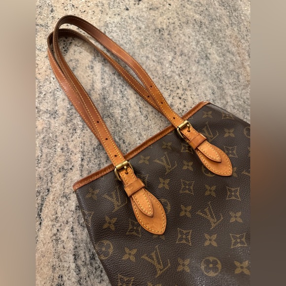 Vintage Louis Vuitton Monogram Petit Bucket Bag - Picture 3 of 8